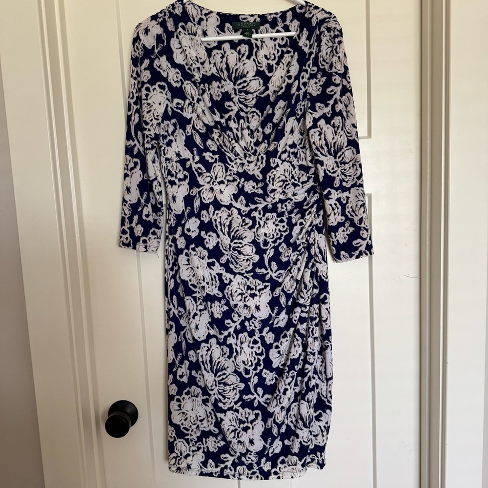 💙 Lauren Ralph Lauren Blue, White, and Tan Floral Faux Wrap Sheath Dress size 8
